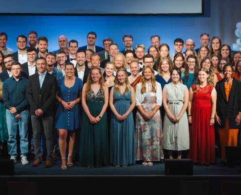 Absolventen der IHL 2024