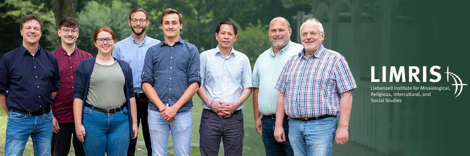 LIMRIS-Header Das Bild zeigt ein Gruppenfoto der Limris-Mitarbeiter. Rechts davon ist das Logo zu sehen.